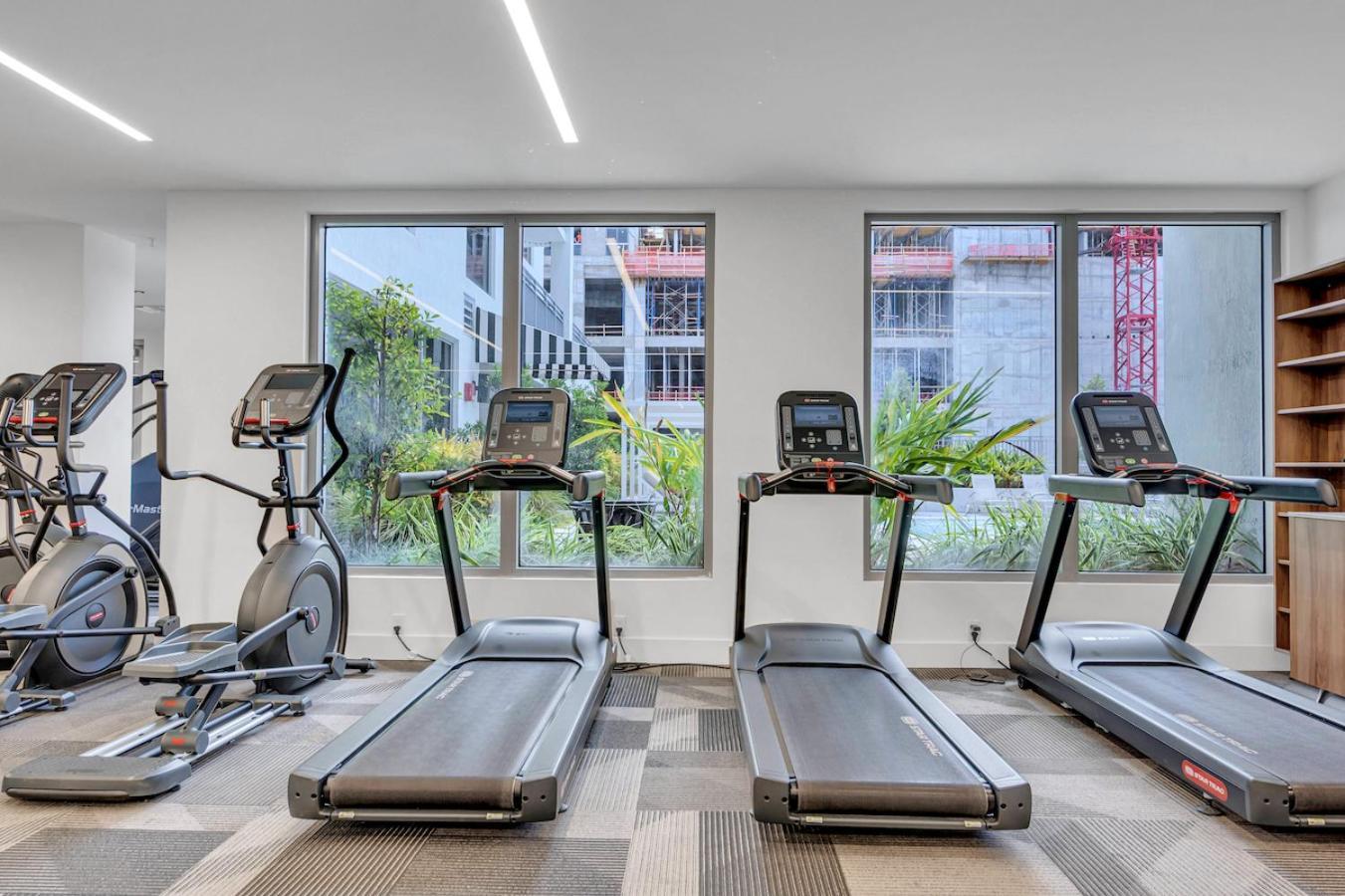 Апартаменти Amazing 3 Bed Unit In Dwntwn Miami With Free Parking Екстер'єр фото