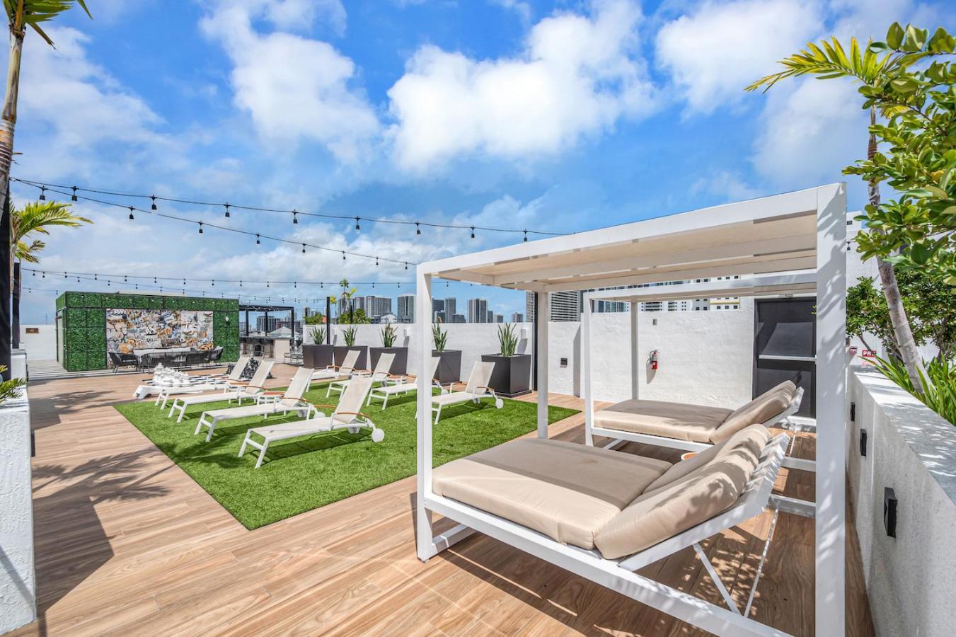 Апартаменти Amazing 3 Bed Unit In Dwntwn Miami With Free Parking Екстер'єр фото