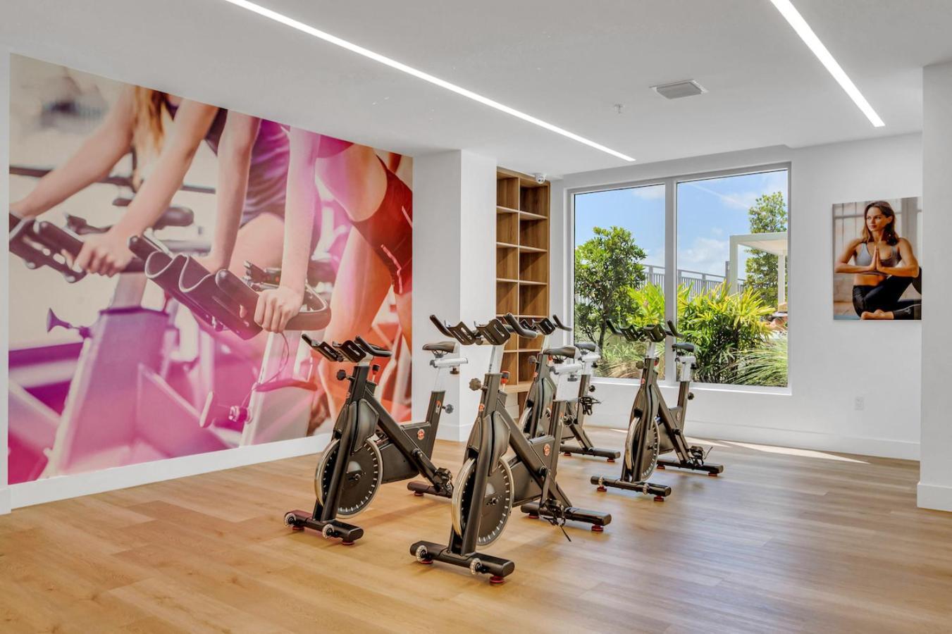 Апартаменти Amazing 3 Bed Unit In Dwntwn Miami With Free Parking Екстер'єр фото