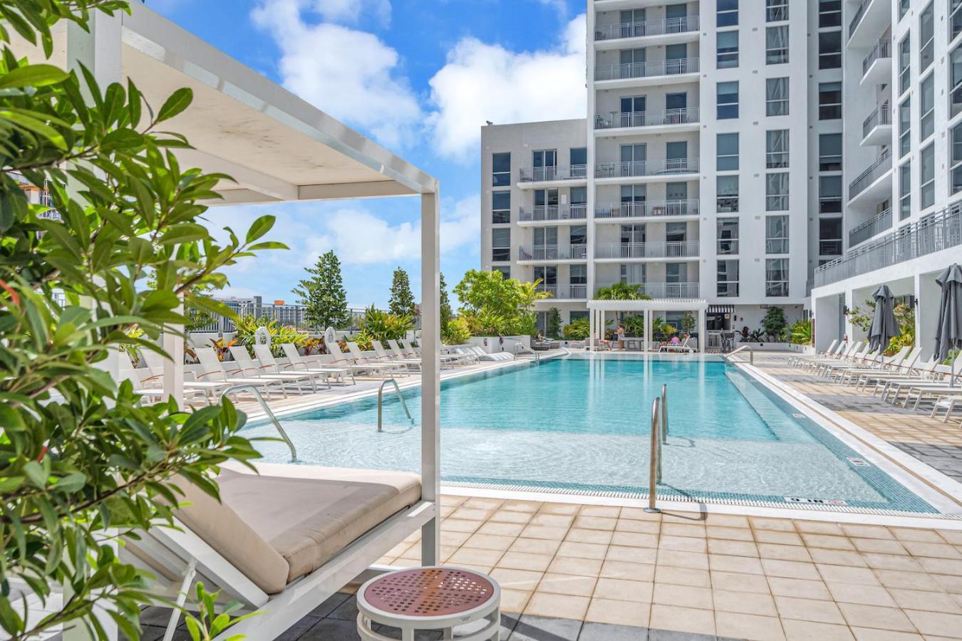 Апартаменти Amazing 3 Bed Unit In Dwntwn Miami With Free Parking Екстер'єр фото